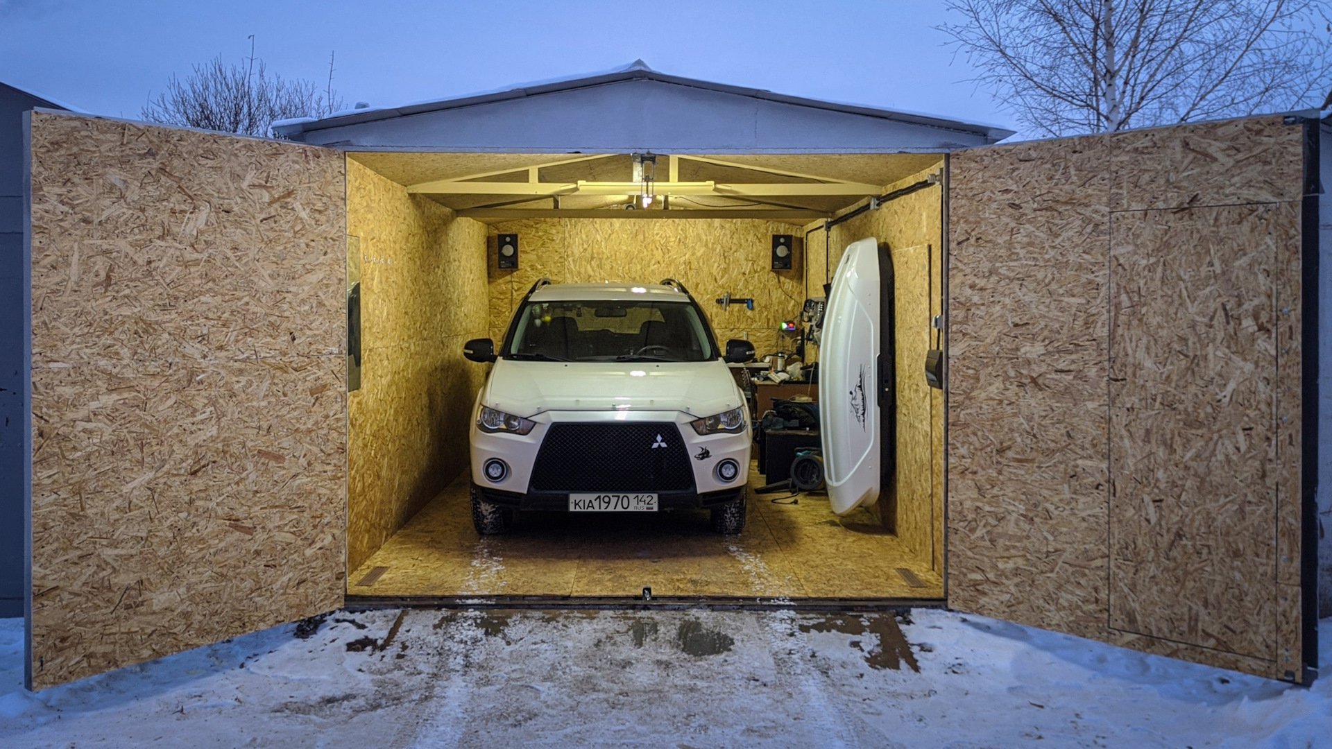 Теплоизоляция ворот гаража Вт / (m2 * k)